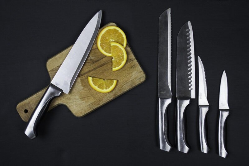10 Easy Steps to Sharpen Your Kitchen Knives at Home