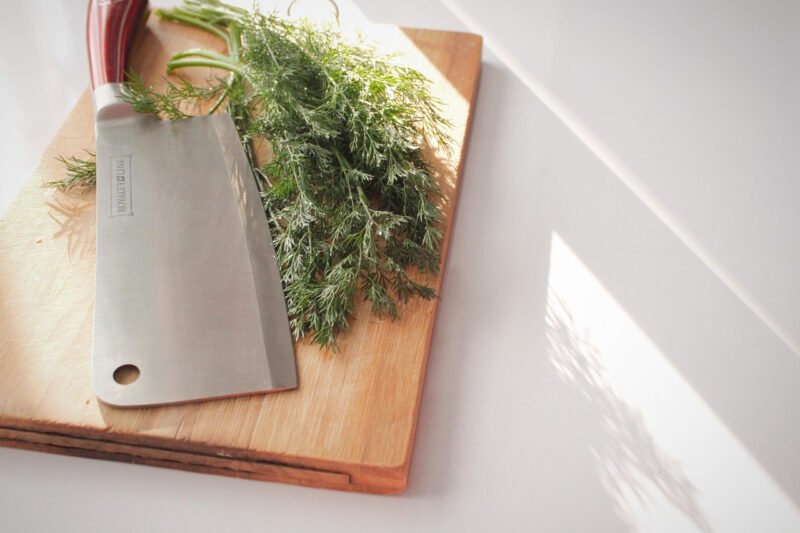 Chef Knife vs. Santoku: Which is Right for Your Kitchen?