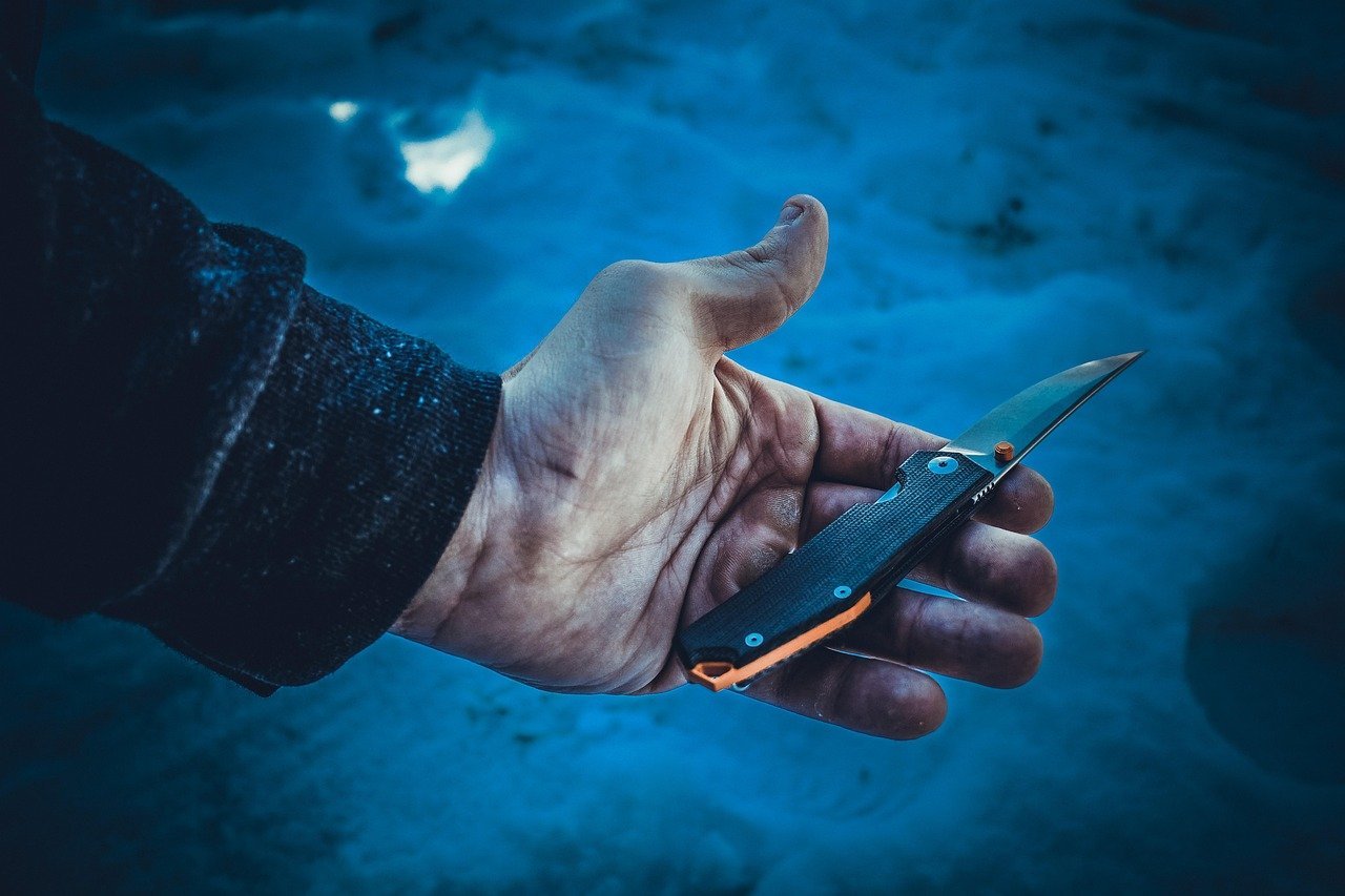 The Ultimate Guide to Choosing a Bushcraft Knife