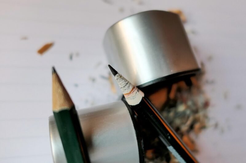 Blade Sharpening Techniques: Expert Tips for Home Chefs