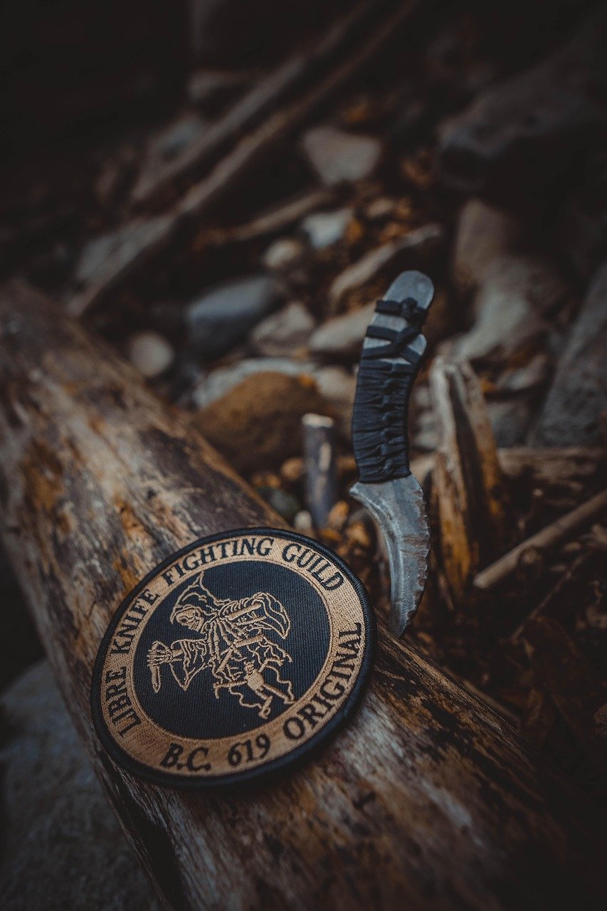 10 Essential Knife Techniques Every Beginner Should Learn