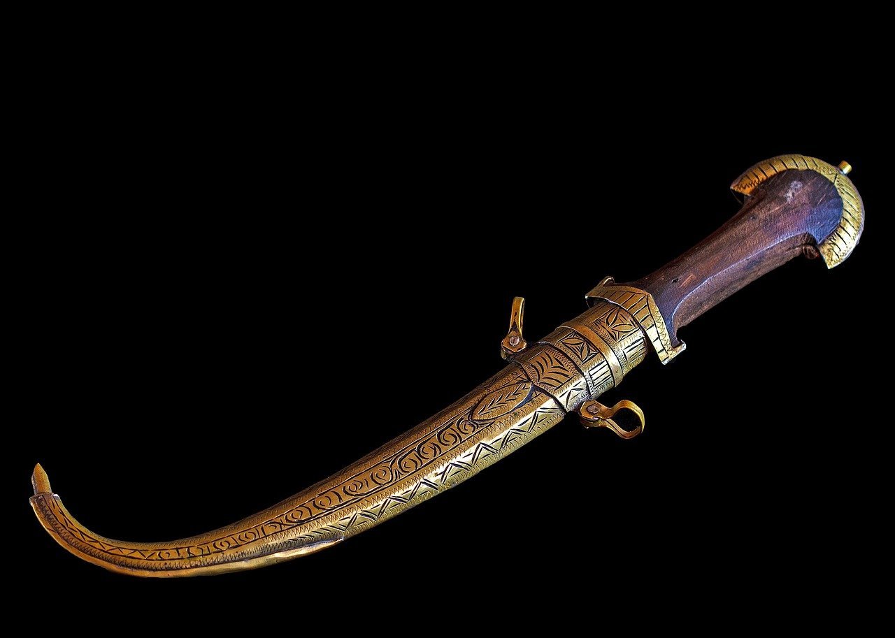 The History of the Dagger: From Ancient Weapons to... The History of the Dagger: From Ancient Weapons to...