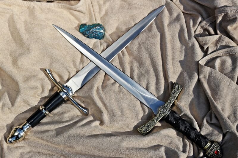 10 Essential Knife Skills Every Home Cook Should Learn